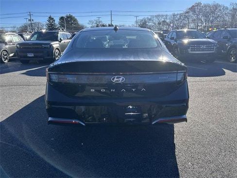 New 2026 Hyundai Sonata SEL image 3
