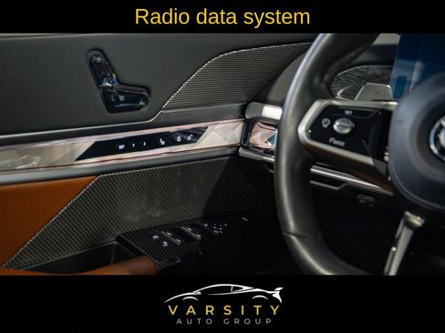 Used 2023 BMW 760i xDrive image 19