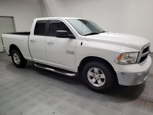 Used 2017 RAM 1500 Classic SLT RWD image 11