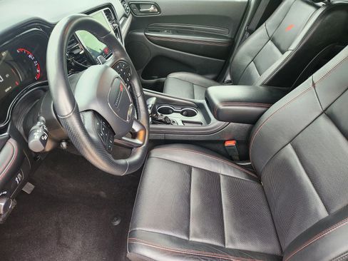 Used 2025 Dodge Durango GT AWD/4WD image 16