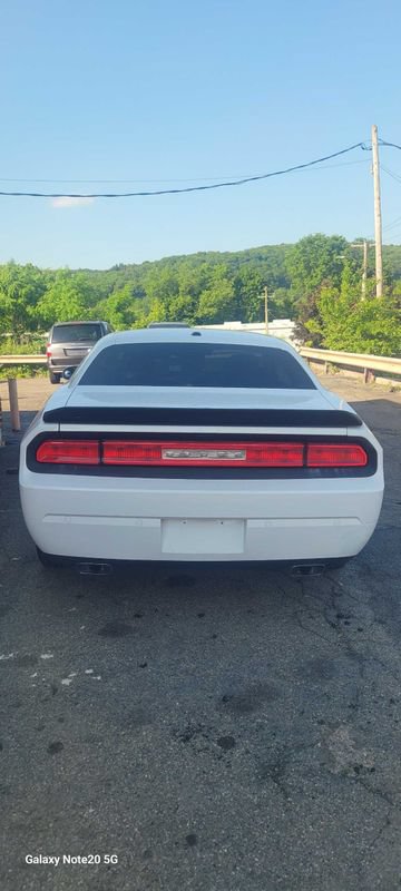 Used 2014 Dodge Challenger SXT Plus RWD image 7