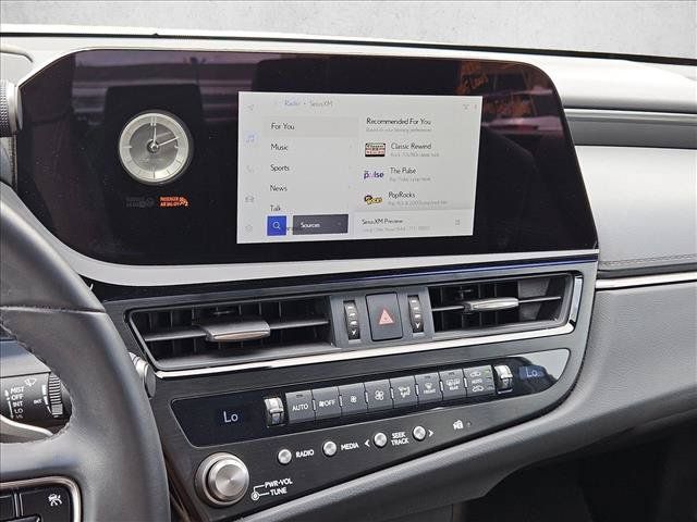 Certified 2025 Lexus ES 350 FWD image 14