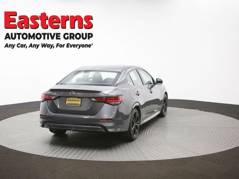 Used 2021 Nissan Sentra SR image 39