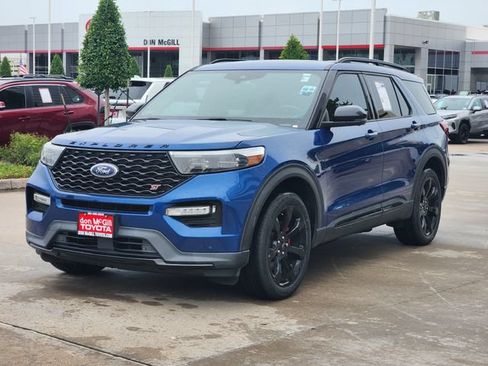 Used 2023 Ford Explorer ST w/ Equipment Group 401A AWD/4WD image 3