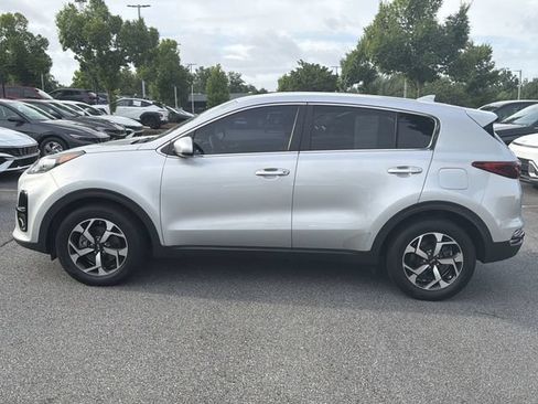 Used 2021 Kia Sportage LX FWD image 4