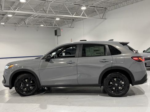 New 2026 Honda HR-V Sport image 17