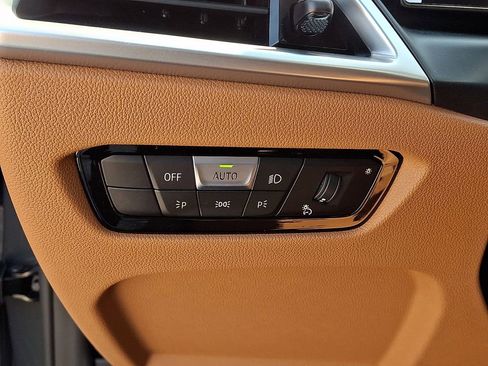 New 2026 BMW 440i xDrive Convertible w/ Premium Package image 16