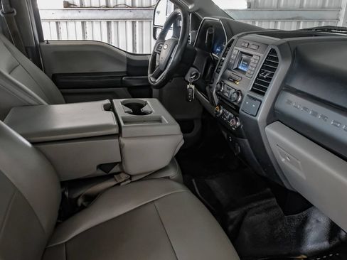 Used 2017 Ford F350 XL w/ Power Equipment Group RWD image 12