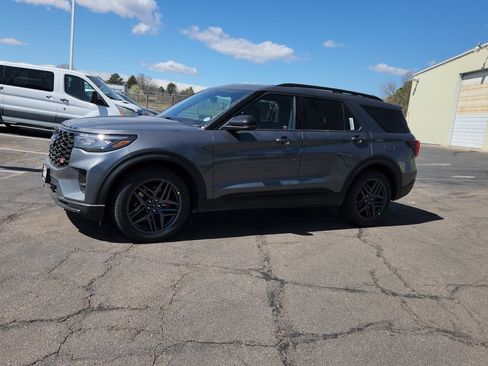 New 2026 Ford Explorer ST AWD/4WD image 4