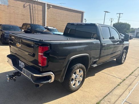Used 2024 Chevrolet Silverado 2500 LTZ w/ LTZ Premium Texas Edition AWD/4WD image 6