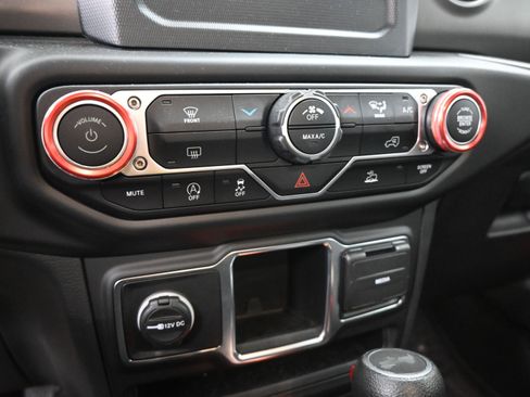 Used 2023 Jeep Wrangler Sport image 14