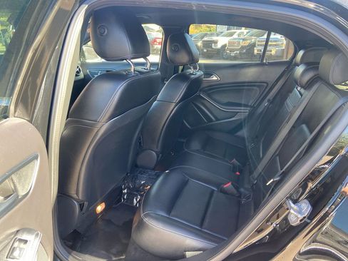 Used 2019 Mercedes-Benz GLA 250 4MATIC image 26