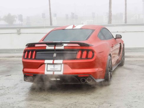 Used 2020 Ford Mustang Shelby GT350 w/ Technology Package image 9