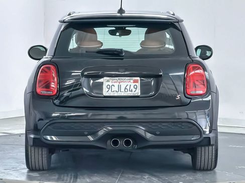 Used 2023 MINI Cooper S w/ Driver Assistance Package FWD image 7