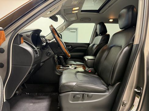 Used 2018 INFINITI QX80 2WD w/ Driver Assistance Package image 11