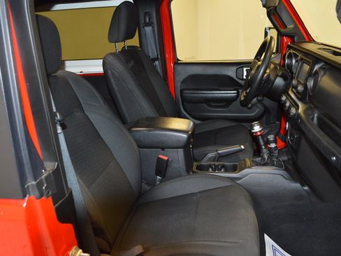 Used 2021 Jeep Wrangler Sport AWD/4WD image 11