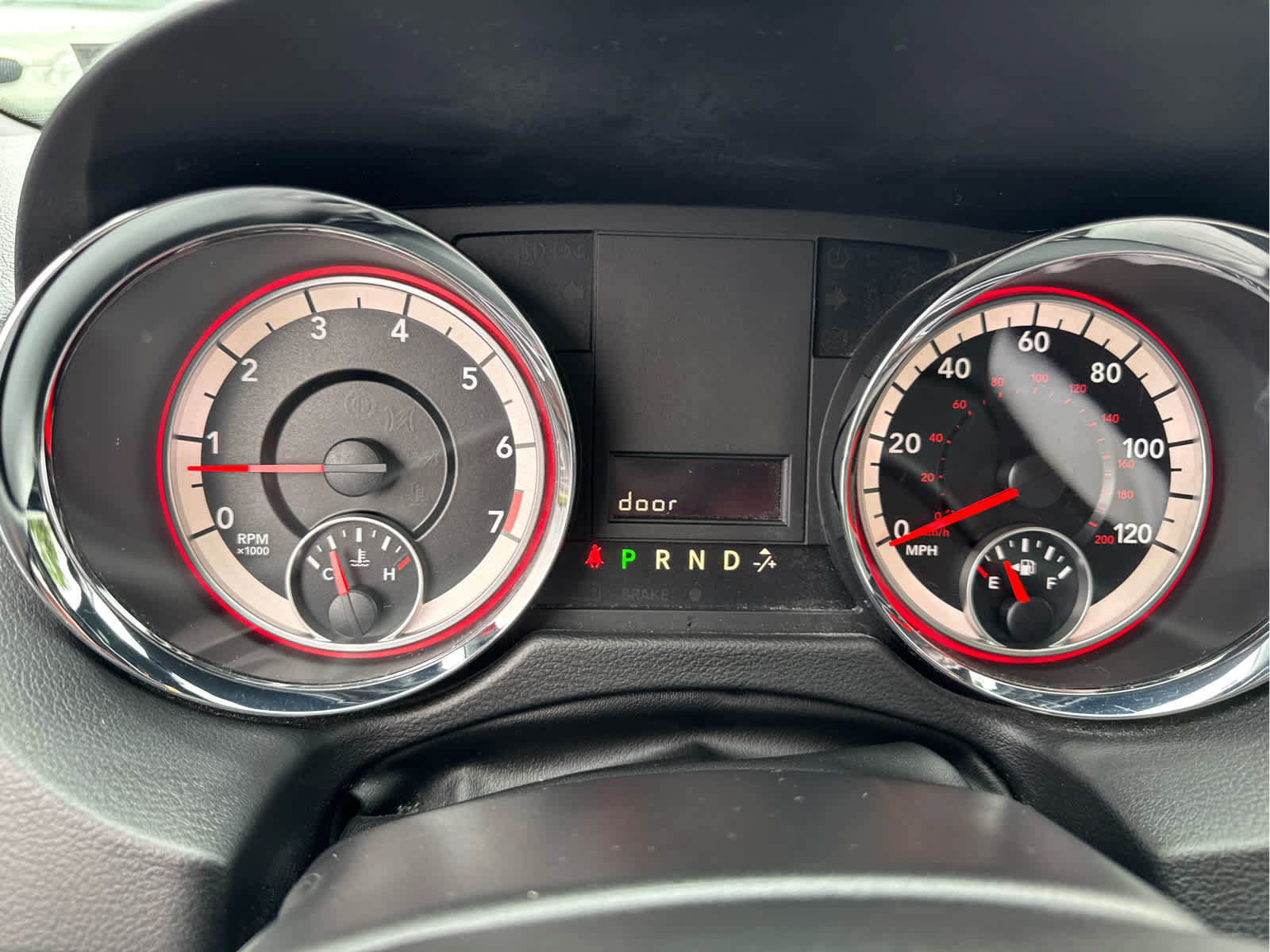Used 2019 Dodge Grand Caravan SXT FWD image 14