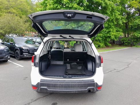 Used 2023 Subaru Forester AWD/4WD image 33