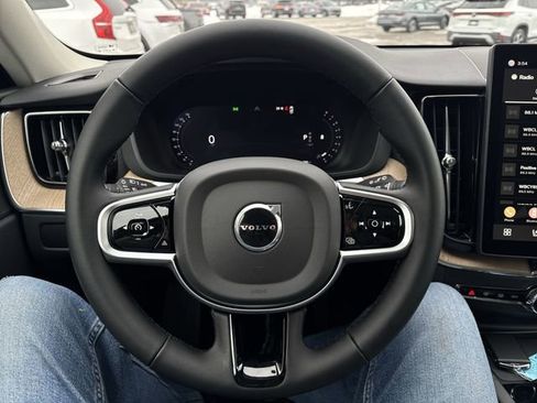 New 2026 Volvo XC60 B5 Plus w/ Protection Package Premier AWD/4WD image 18