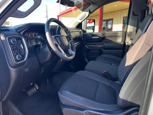 Used 2021 Chevrolet Silverado 3500 LT AWD/4WD image 12