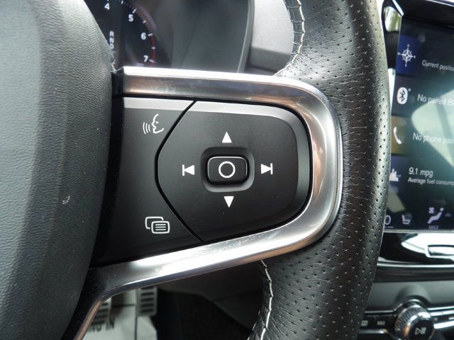Used 2020 Volvo XC40 T5 R-Design AWD/4WD image 20