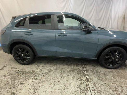 Used 2024 Honda HR-V Sport image 5