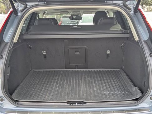 Certified 2023 Volvo XC60 B5 Plus w/ Protection Package Premier image 17