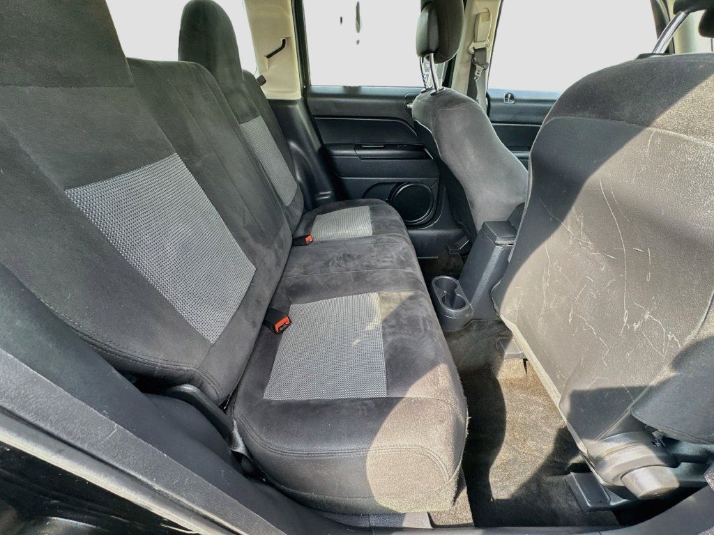 Used 2015 Jeep Patriot Sport w/ Power Value Group FWD image 28
