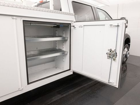 Used 2024 Ford F550 2WD Crew Cab Super Duty w/ XLT Value Package image 28