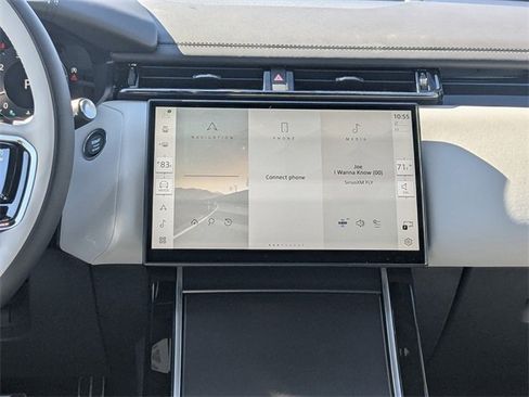 New 2026 Land Rover Range Rover Velar Dynamic SE image 15