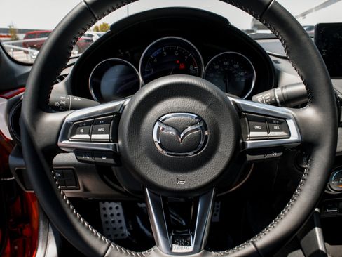 New 2026 MAZDA MX-5 Miata RF Club w/ Interior Package RWD image 13
