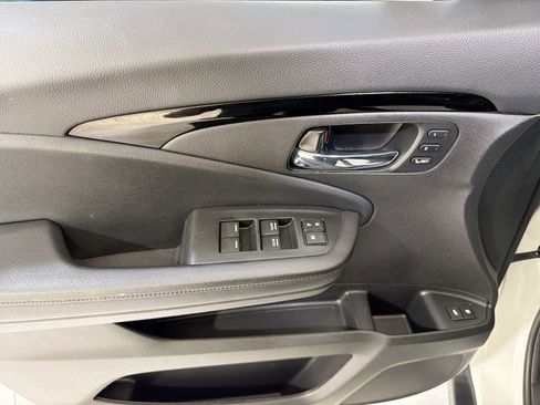 Used 2021 Honda Passport Elite image 12