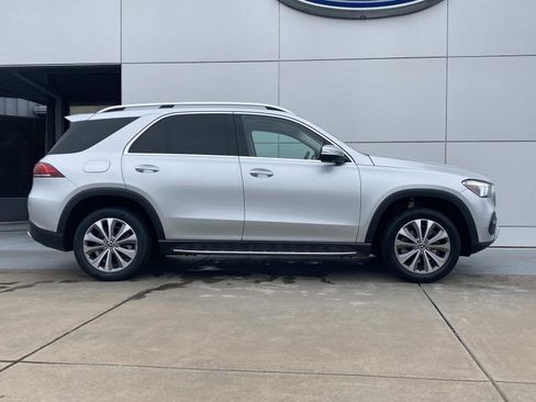 Used 2020 Mercedes-Benz GLE 350 4MATIC image 3