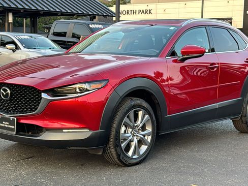 Used 2025 MAZDA CX-30 AWD 2.5 S w/ Premium Package image 4