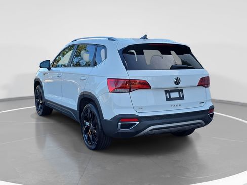 Used 2022 Volkswagen Taos SE image 7