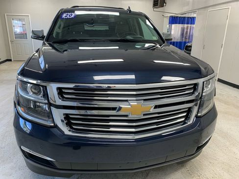 Used 2020 Chevrolet Suburban Premier w/ Max Trailering Package AWD/4WD image 13