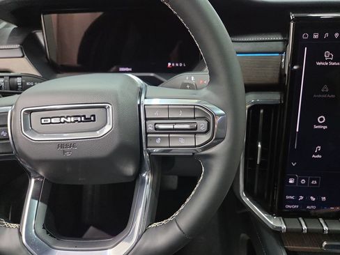 Used 2024 GMC Acadia Denali w/ LPO, Floor Liner Package AWD/4WD image 20