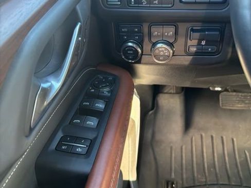 Certified 2024 GMC Yukon Denali Ultimate AWD/4WD image 53