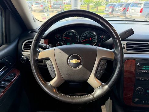 Used 2013 Chevrolet Avalanche LT w/ All-Star Edition RWD image 18