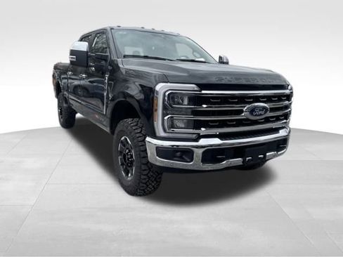 New 2026 Ford F250 King Ranch w/ Tremor Off-Road Package AWD/4WD image 9