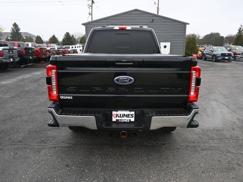 Used 2023 Ford F350 Lariat w/ Chrome Package image 10