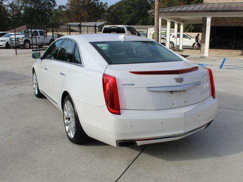 Used 2016 Cadillac XTS Luxury image 19