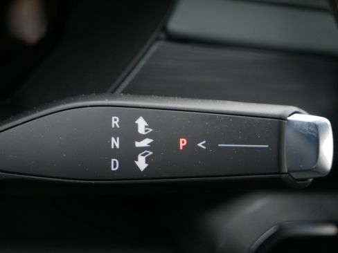 New 2026 GMC Acadia AT4 w/ Luxury Package image 9