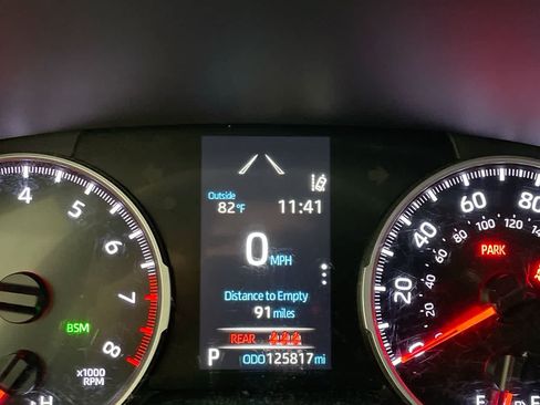 Used 2019 Toyota RAV4 LE w/ All Weather Liner Package AWD/4WD image 15