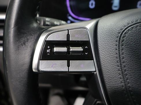 Used 2025 Kia Telluride S AWD/4WD image 40