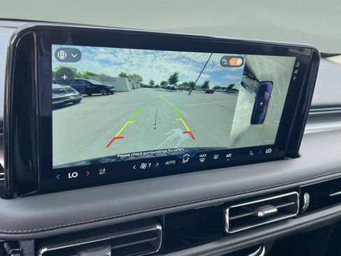 New 2026 Lincoln Aviator 2WD image 18