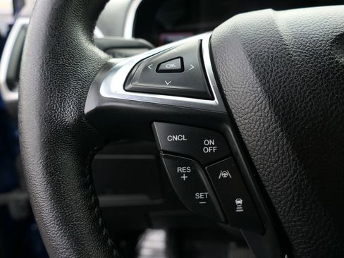 Used 2021 Ford Edge SEL w/ Convenience Package image 15