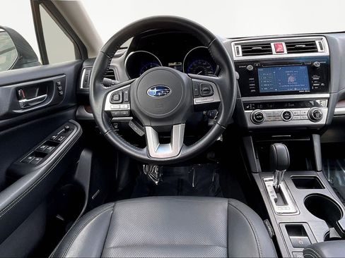 Used 2016 Subaru Outback 3.6R Limited w/ Popular Package #4 AWD/4WD image 8