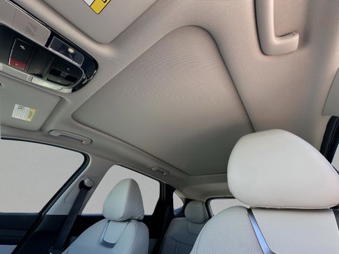 New 2026 Hyundai Tucson Limited FWD image 19