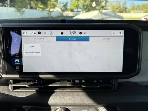 New 2025 Jeep Gladiator Sport image 25